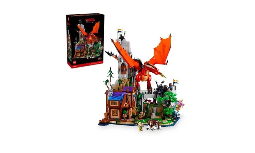 Image 1: Lego Ideas Dungeons and Dragons: The Legend of the Red Dragon