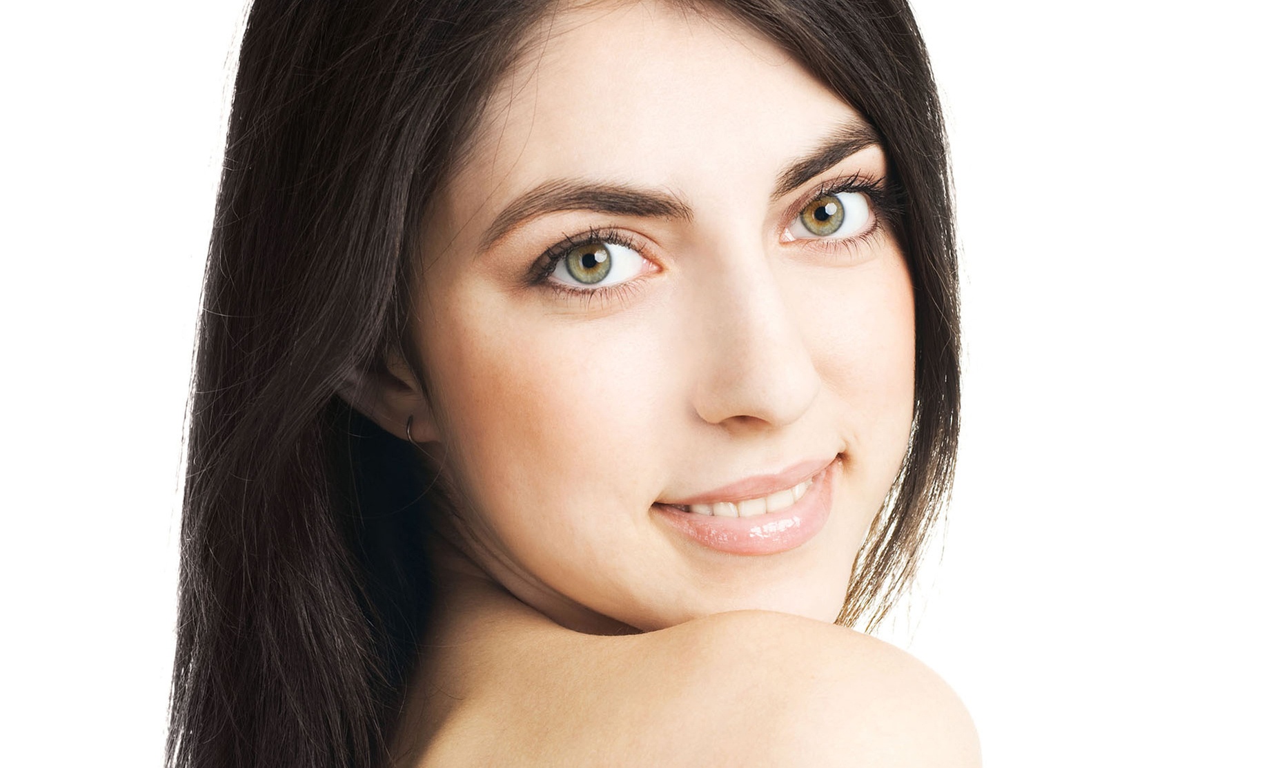 Discover Leah Chavie Skincare Boutique's Peeling Options for Smooth Skin with up to 10% Discount
