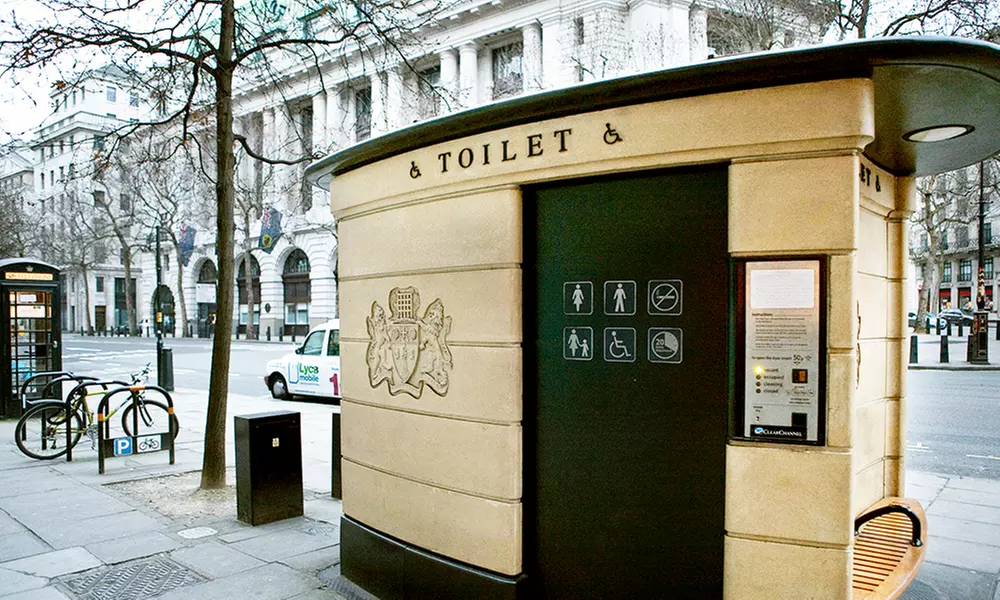 London Loo Tour Ticket For One (£7), Two (£11) or Four (£22) (Up to 54% Off) - Primary Image