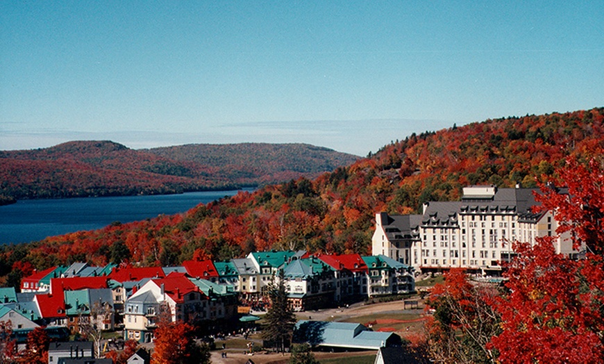 Image 4: Night at Hotel Fairmont Tremblant