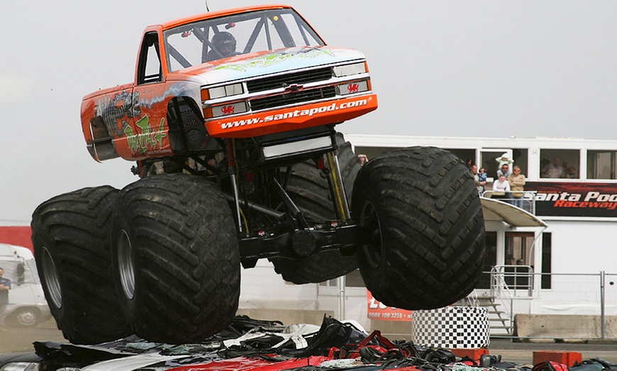 Image 3: UK Monster Truck Nationals Entry