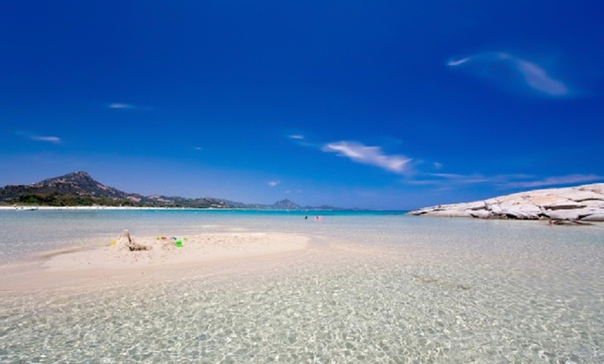 Image 1: Muravera auf Sardinien: 3-7 Nächte für Zwei im Ferienhaus mit HP