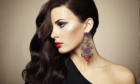 Shampoing, soin, coupe et coiffage, option couleur ou balayage d'entretien dès 19,99 € chez J.F. Lazartigue