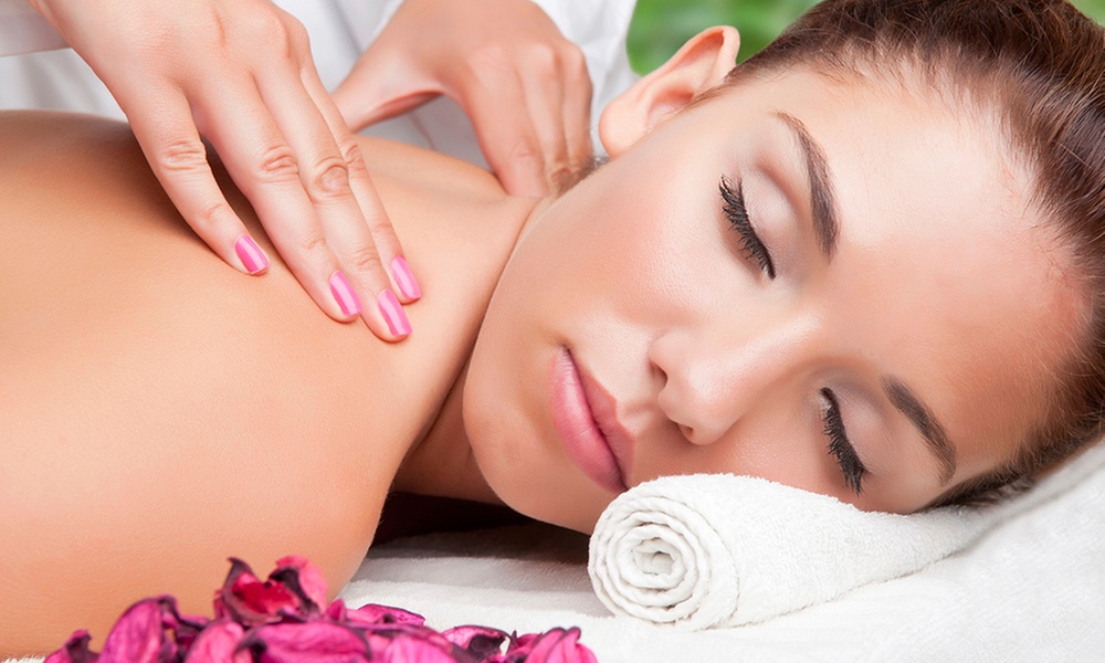 Unwind w/ 60-Min Custom Combo Bodywork include 30 Min Head & BodyWork 
