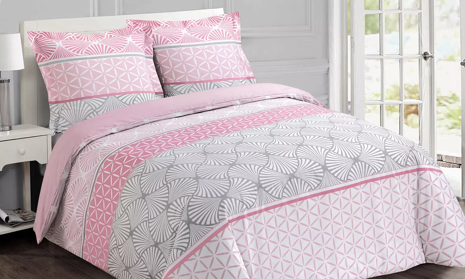 Housse de couette en coton  Pinky Mood avec 2 taies d'oreillers - Primary Image