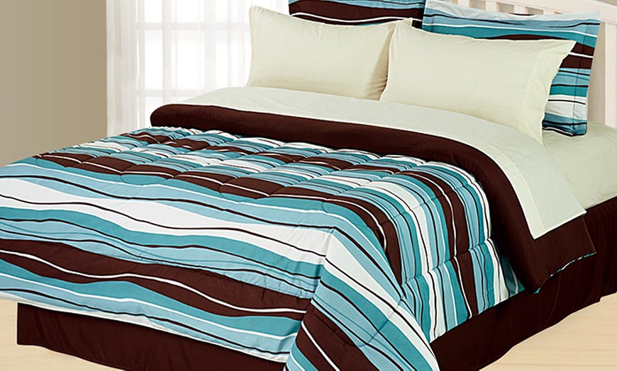 Image 3: 8-pcs Comforter Set