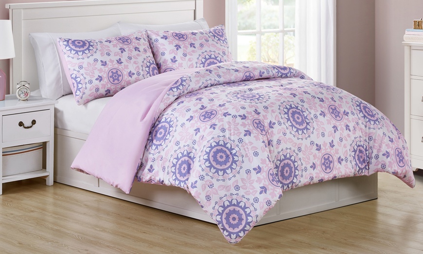 Twin or Full Kids Comforter Sets (2 or 3-Piece) | Groupon