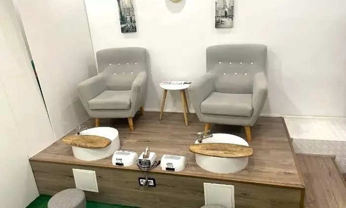 Presume de uñas ideales: 1 o 2 sesiones de manicura, pedicura o ambas