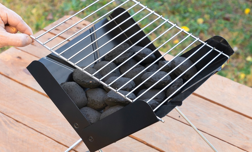 Image 38: Barbecue de table pliable au charbon de bois InnovaGoods