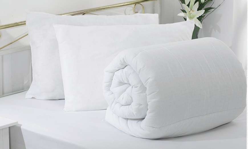 Image 1: Hollow-Pillow Set