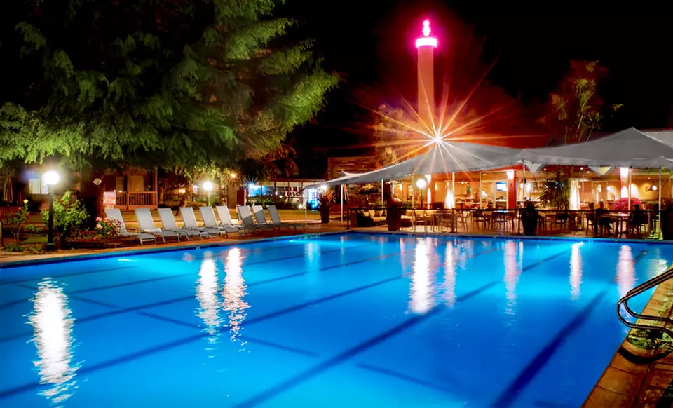 One-Night Stay with Wine Tastings, Breakfast, and Resort Credit at Flamingo Conference Resort and Spa in Santa Rosa, CA - Second Medium