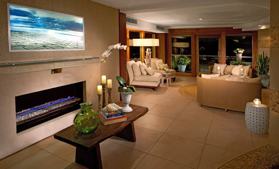1- or 2-Night Stay for Two or Four at Beach Terrace Inn in Carlsbad, CA - Second Medium