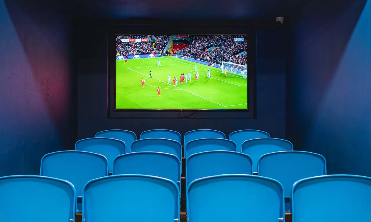 Pub classic with Dessert and Drink at Sky Blue Tavern