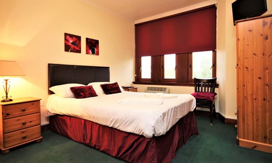 Image 6: Ayrshire Coast: Double/Twin Room with Breakfast