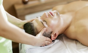 Men's Signature or Deluxe Facial at Seu Momento