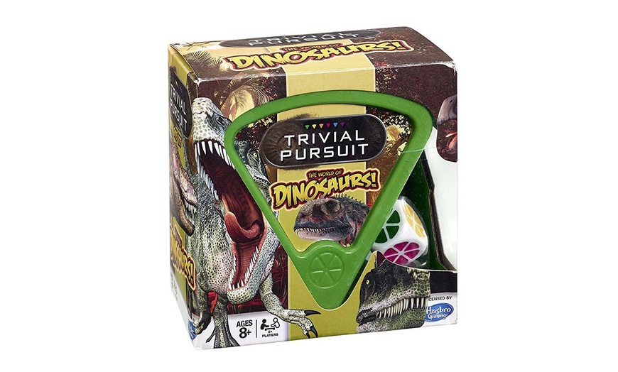 Image 10: Trivial Pursuit Dinos or Wildlife