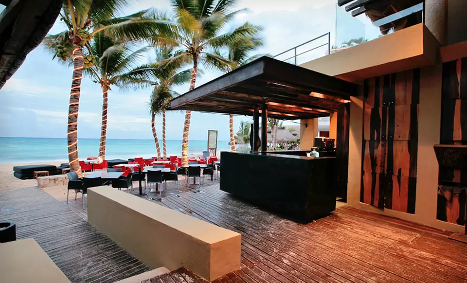 Three-, Four-, Five-, or Seven-Night Stay with Daily Breakfast at Mosquito Beach Hotel in Playa del Carmen, Mexico - Primary Image