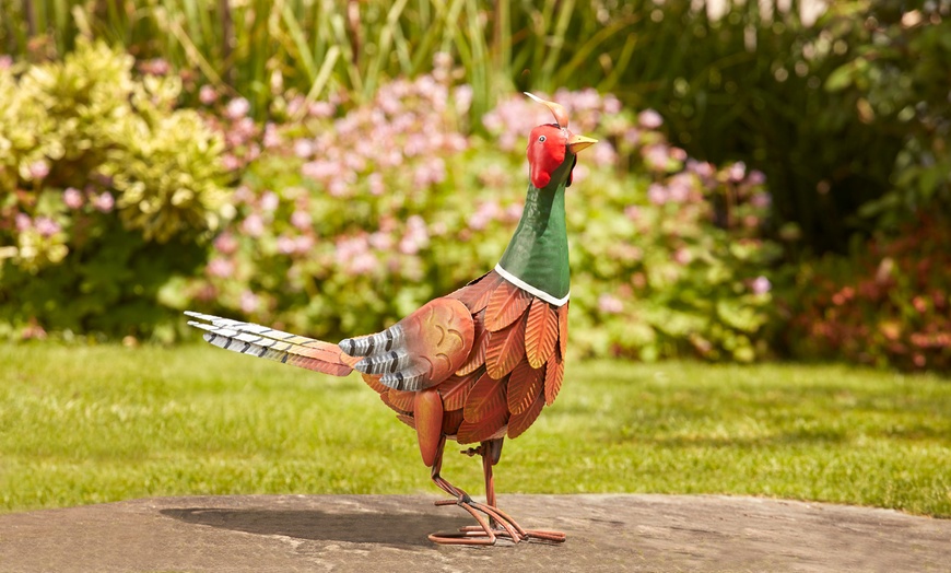 Image 9: Metal Garden Animal Ornaments - Choice of 6 Designs