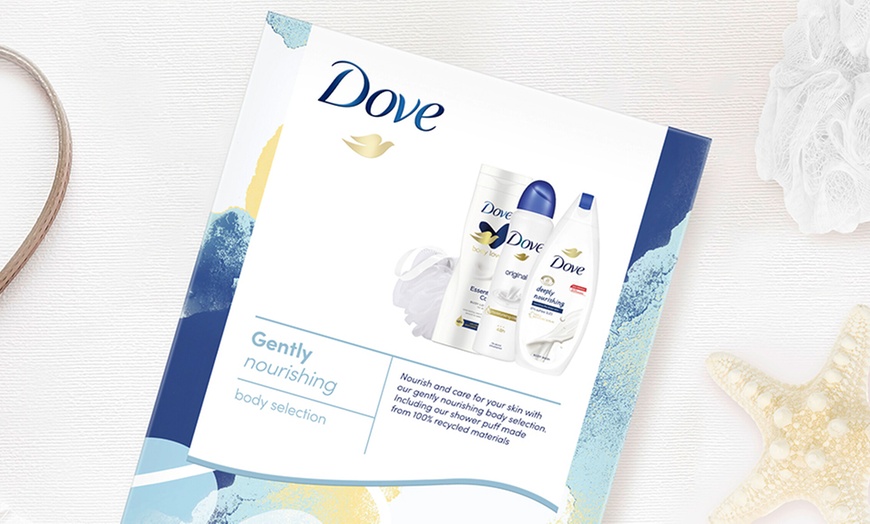 Image 2: Dove Gently Nourishing Body Selection Three-Piece Gift Set