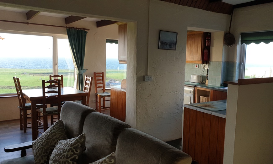 Image 4: Co. Clare: Up to 7-Night Cottage Stay