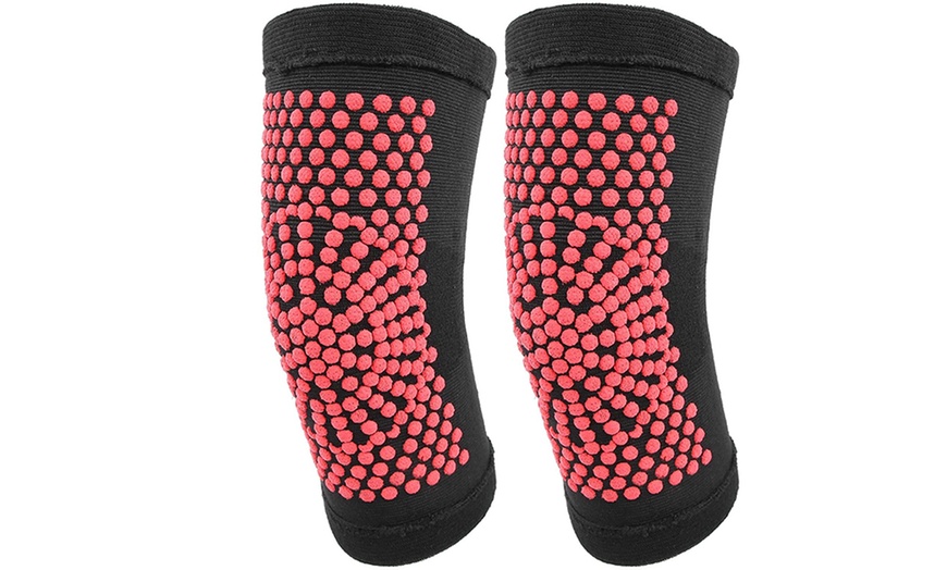 Image 5: Self-Heating Magnetic Therapy Knee Support Pads