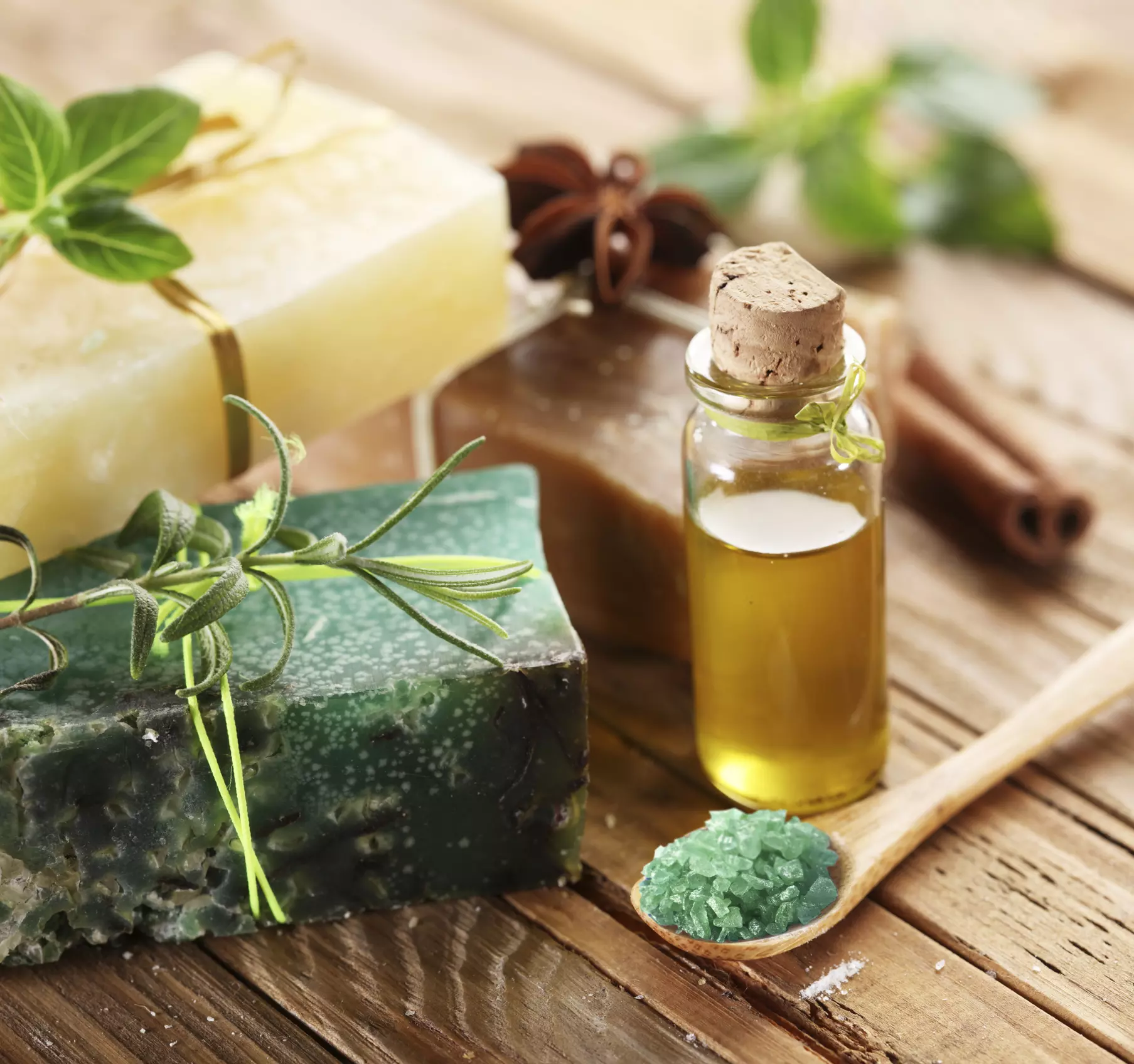 Up to 60% Off on Aroma Oil Massage at Itzthashap - Primary Image