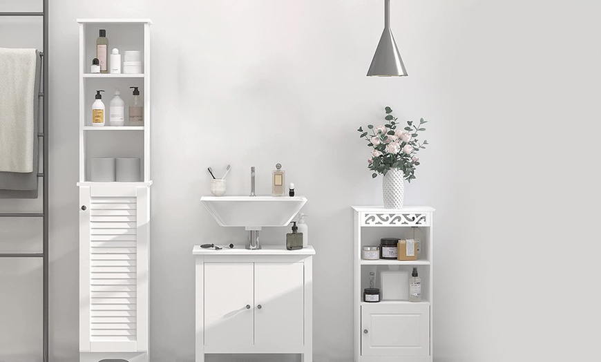 Image 5: HomCom Tall Bathroom Storage Cabinet