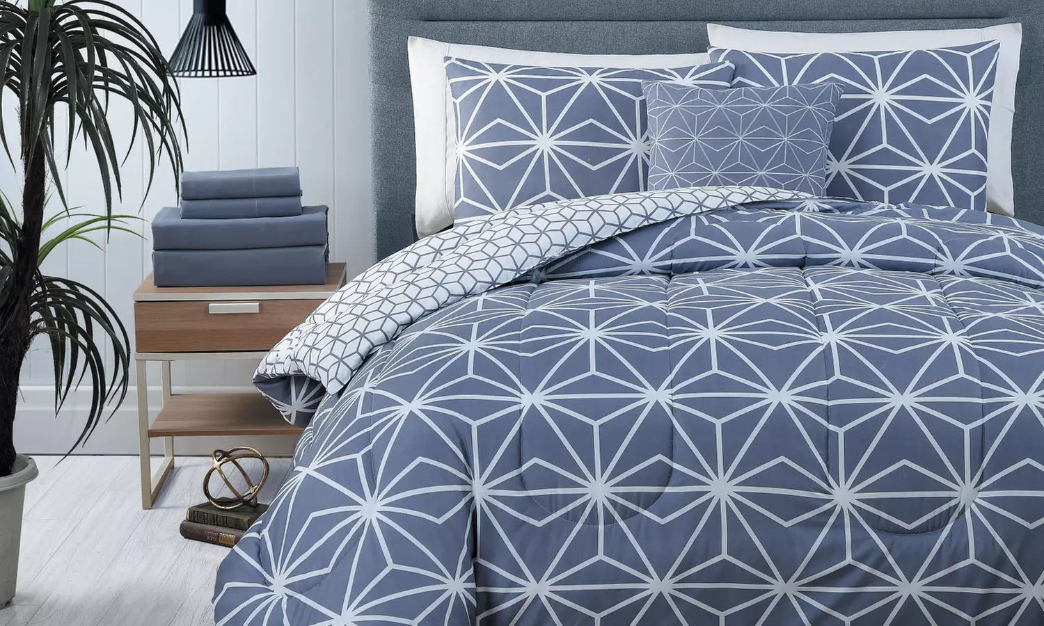 Emery Bed in a Bag Set (8-Piece) - Primary Image