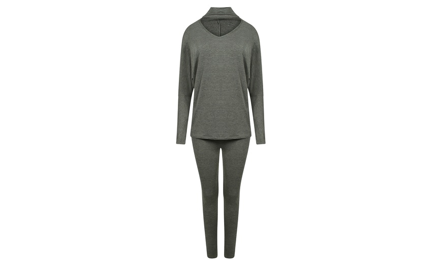 Image 10: Women's Loungewear Suits