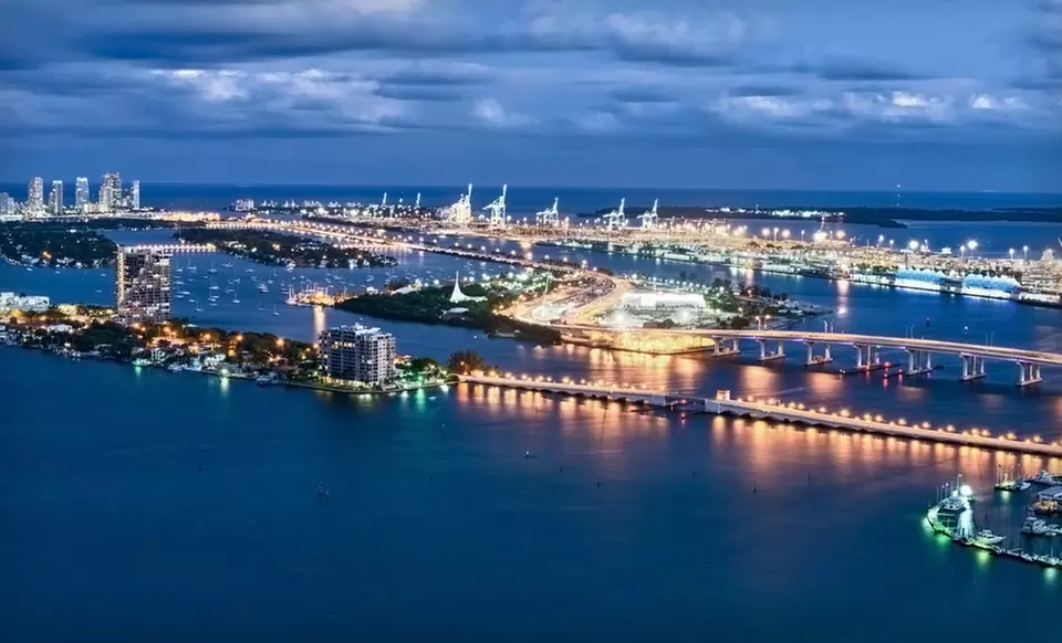 One-Night Stay at Holiday Inn Miami-Doral in Greater Miami - Second Medium