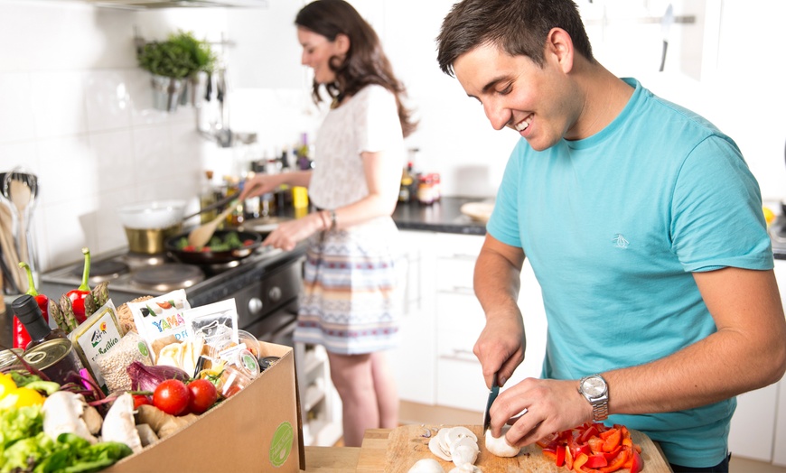 Image 2: 69% off Hello Fresh Meal Subscription