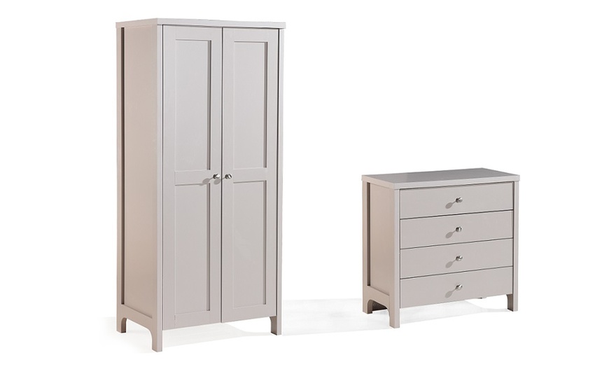 Image 6: Two-Piece Victoria Bedroom Set