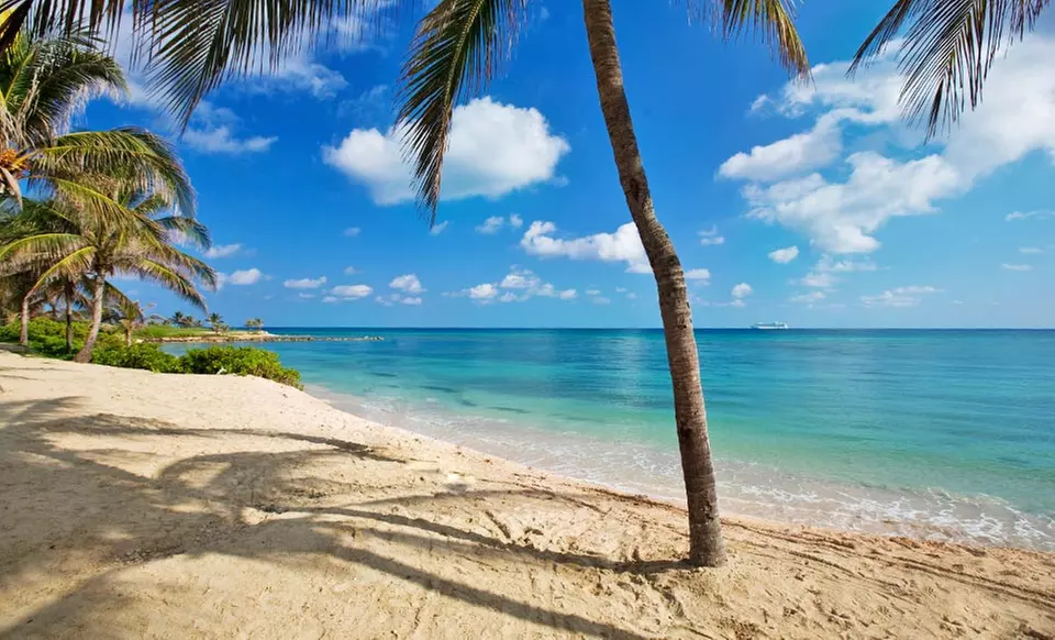 4- or 6-Night All-Inclusive Jamaica Vacation with Airfare from Vacation Express. Price/person Based on Double Occupancy. - Primary Image