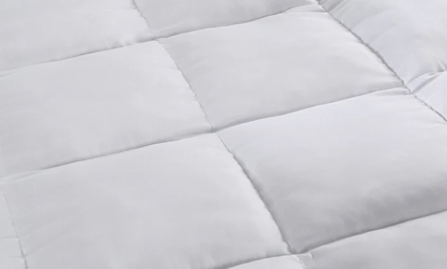 Image 5: Royal Comfort 1000GSM Bamboo Mattress Topper
