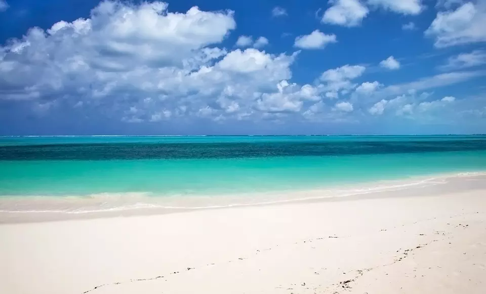 4-, 5-, 6-, or 7-Night Stay for Two at One on Marlin in Turks and Caicos. Combine Up to 14 Nights. - Primary Image