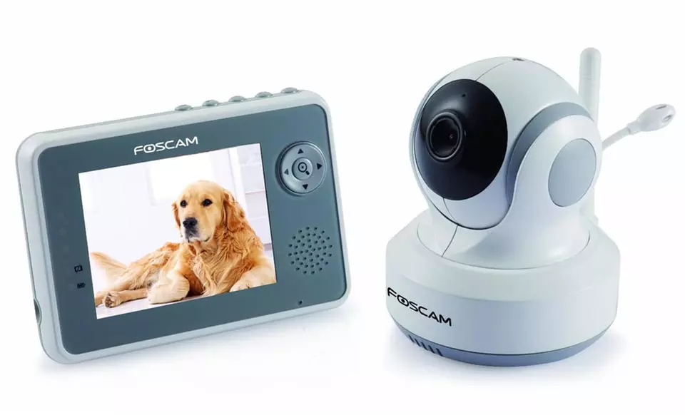 Foscam FBM3501 2.4 GHz Digital Video Monitor with Pan-Tilt Camera and 3.5" LCD Screen. - Second Medium