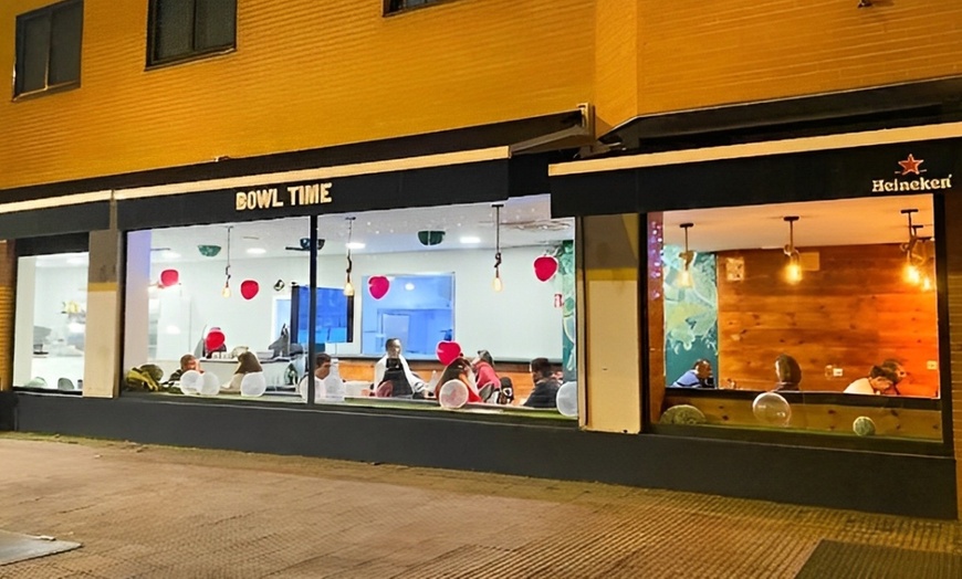 Image 22: Menús para 1 o 2 con bowl o roll, entrante, postre y bebida 