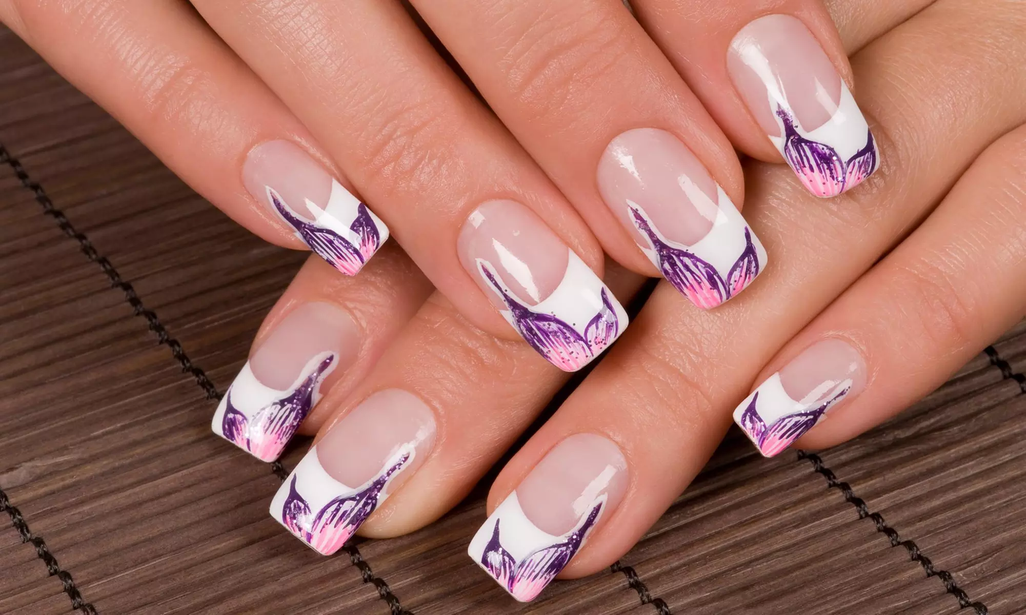 $13 for $25 Worth of Services — Nisi sparks&nails - Primary Image