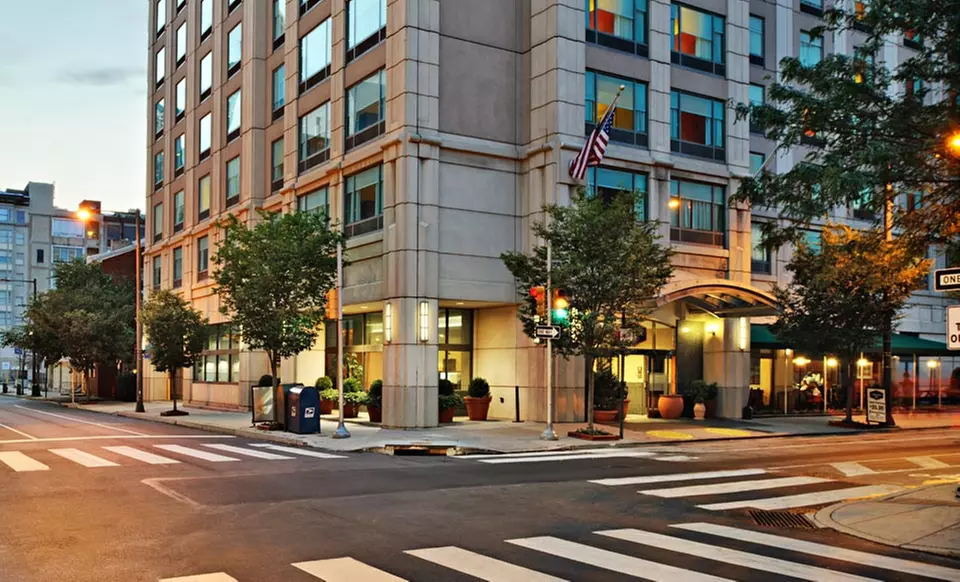Stay at Hampton Inn Philadelphia Center City-Convention Center in Philadelphia, with Dates into March - Primary Image