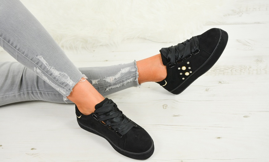 Image 8: Women's Satin Bow Sneakers