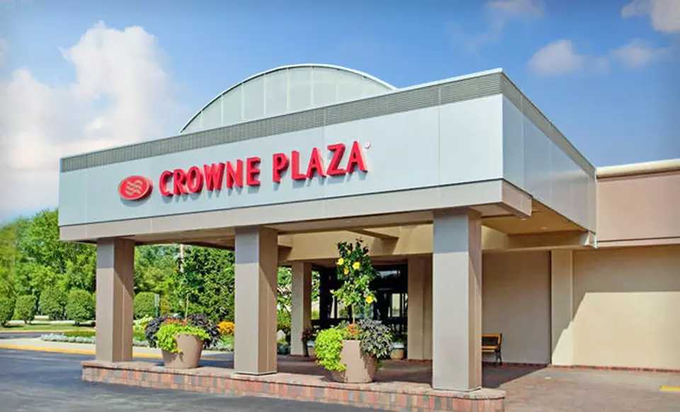 One- or Two-Night Stay with Options for Wine at Crowne Plaza Hotel Chicago – Northbrook - Second Medium