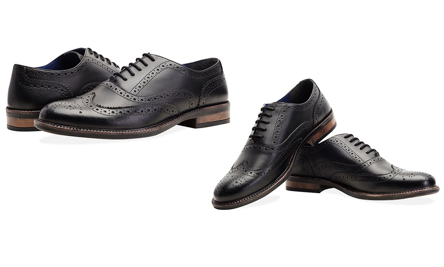 Image 11: Men's Oxford Brogue Shoes