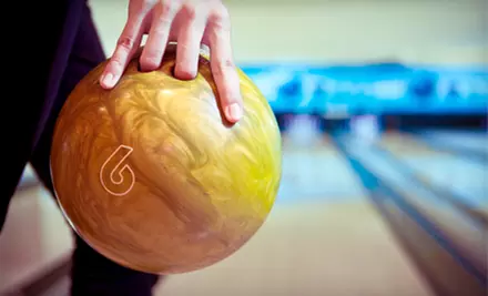 90 Minutes of Bowling for 6 or 12 with Pizza and Pop at Parkway Bowl (Up to 69% Off) - Primary Image