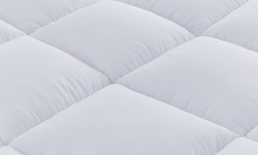 Image 5: Silentnight Cotton Mattress Topper