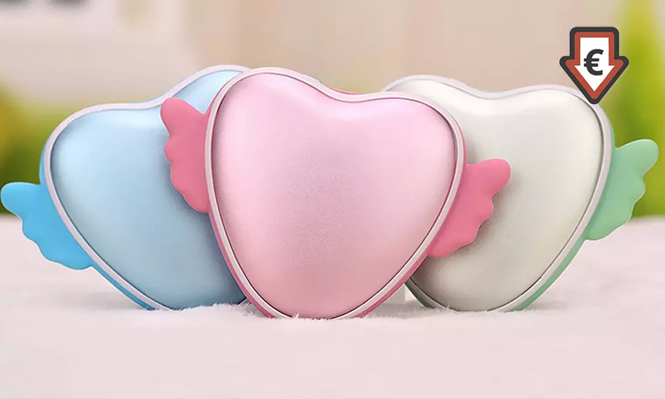 2-in-1 Powerbank und Handwärmer in Herzform mit Flügeln inkl. Versand - Primary Image