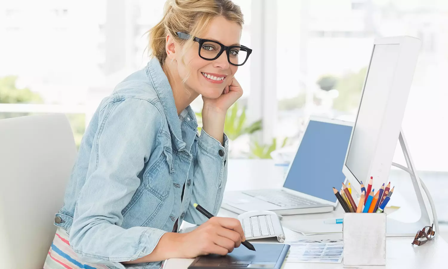 Graphic Design Services at Westside Seo (45% Off) - Primary Image