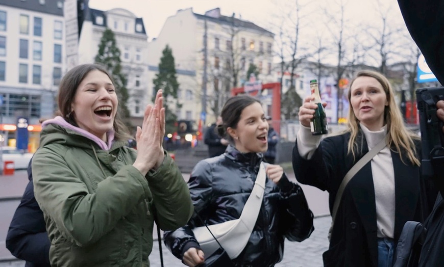 Image 2: „Fritz-Honka-Outdoor-Escape-Tour“ für bis zu 6 Personen
