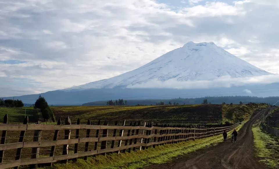 10-Day Ecuador Tour with Airfare and Accommodations from Gate 1 Travel - Primary Image