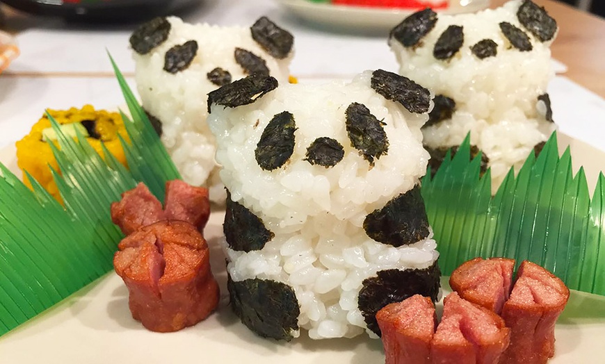 Image 2: Sushi with Bubble Tea for Two