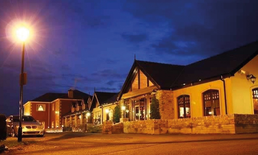 Image 5: Co. Donegal Countryside Hotel